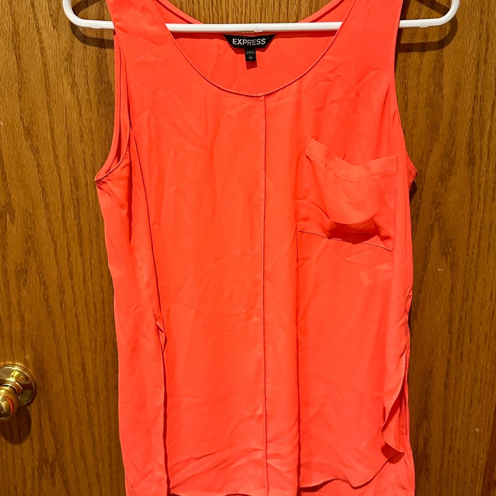 Express tank top